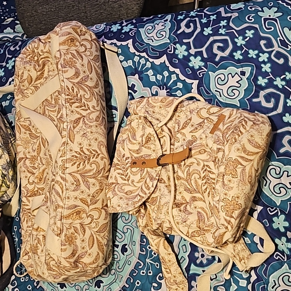 Matching duffle and backpack ripcurl